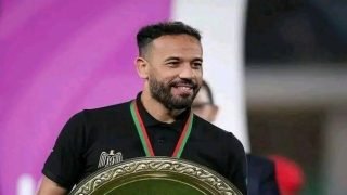 الزنيتي في طريقه للرحيل عن الرجاء: صراع مستحقات وتأزم العلاقة بين الطرفين