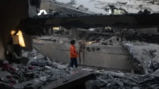 صحيفة “هآرتس” : إســـــــــــــ رائيل تسعى لتحويل الضفة الغــــ ربية إلى نسخة من غــــ زة