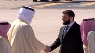 أحمد الشرع يصل إلى الرياض في أول زيارة رسمية