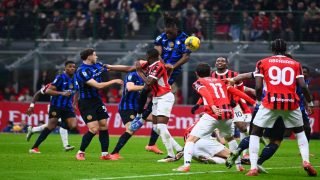 ديربي الغضب ينتهي بلا غالب ولا مغلوب في قمة مشتعلة بين ميلان والإنتر