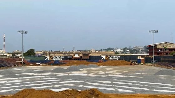 الجامعة الملكية المغربية لكرة القدم تدعم تجديد ملعب أنطوانيت توبمان في ليبيريا في إطار تعزيز التعاون الرياضي الأفريقي