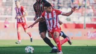 أنس المهراوي يمدد عقده مع النادي المكناسي حتى 2027