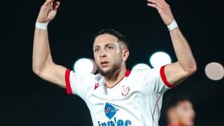 محمد الرايحي ينفرد بصدارة هدافي البطولة الاحترافية