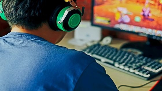 الرياضات الإلكترونية: ظاهرة ترفيهية أم تهديد اجتماعي؟