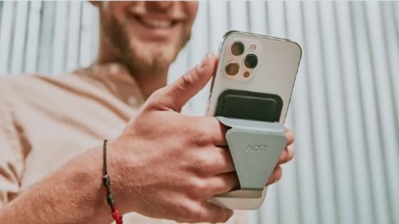 إدمان الهواتف الذكية: تأثير الدوبامين على عقولنا وسلوكياتنا