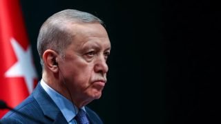 تضييق الخناق على المعارضة في تركيا.. هل يضمن أردوغان البقاء؟