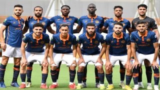 كأس الكونفدرالية: نهضة بركان يقتنص فوزًا ثمينًا من قلب أبيدجان ويضع قدمًا في نصف النهائي