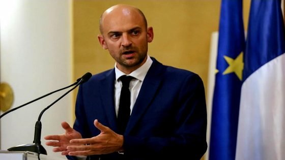 فرنسا تجدد دعمها لسيادة المغرب على صحرائه