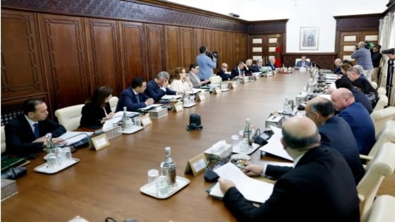 تفاصيل اجتماع مجلس الحكومة: المصادقة على إصلاحات جبائية وتدابير لدعم الاستثمار والتكوين