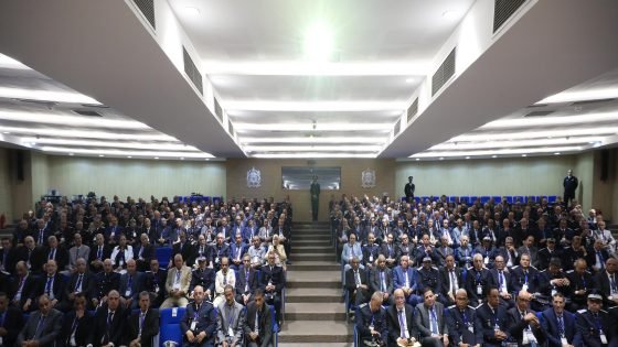 احتفاء ملكي بأسرة الأمن الوطني: توشيح 353 شرطياً وشرطية بأوسمة سامية بالقنيطرة