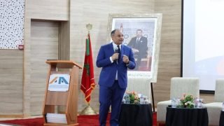 رياض مزور يؤكد أن السيادة الصناعية خيار استراتيجي لتحقيق نمو مستدام