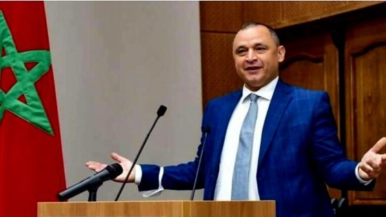 وزير الصناعة يوجه إنذاراً حازماً لرجال الأعمال: “من لا يواكب اليوم، سيُقصى غداً”