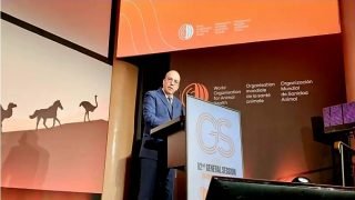 البواري يدعو من باريس إلى تعبئة جماعية من أجل النهوض بالصحة الحيوانية عالمياً