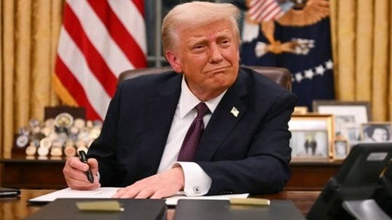 البيت الأبيض يعلن حظر سفر جديد يشمل 12 دولة عربية وإسلامية