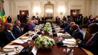 ترمب: من المساعدات إلى التجارة مع أفريقيا