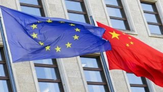 الصين تتوعد بالرد بعد عقوبات أوروبية على بنوك ومؤسسات صينية