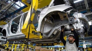 صناعة السيارات.. المغرب يقترب من تجاوز إيطاليا ويعزز موقعه العالمي