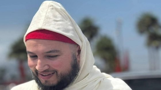 البودشيشيون ينهون الانقسام ويزكون معاذ شيخاً للطريقة