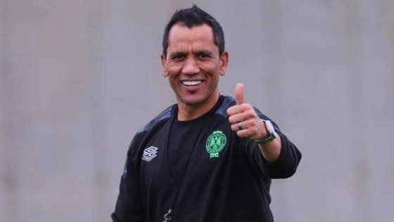 رسميا.. فادلو دافيدز مدربا جديدا للرجاء الرياضي خلفا لسعد الشابي