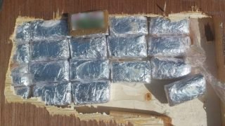 الداخلة.. إحباط محاولة تهريب 196 كيلوغرامًا من مخدر الشيرا بمعبر الكركارات