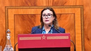 التامني تنتقد تصريحات بايتاس: “أرقام الحد الأدنى للأجور مغلوطة ولا تعكس الواقع”