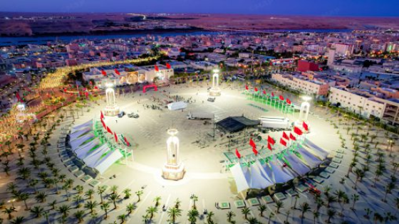 العيون تتزين بأبهى حللها احتفالا بالذكرى الخمسين للمسيرة الخضراء المجيدة