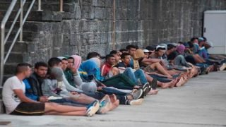 الشباب المغربي بين فجوة المهارات وتحديات سوق الشغل (دراسة أفرو بارومتر)