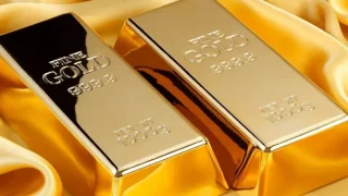 أسعار الذهب تتراجع تحت ضغط جني الأرباح وتبدل مزاج المستثمرين